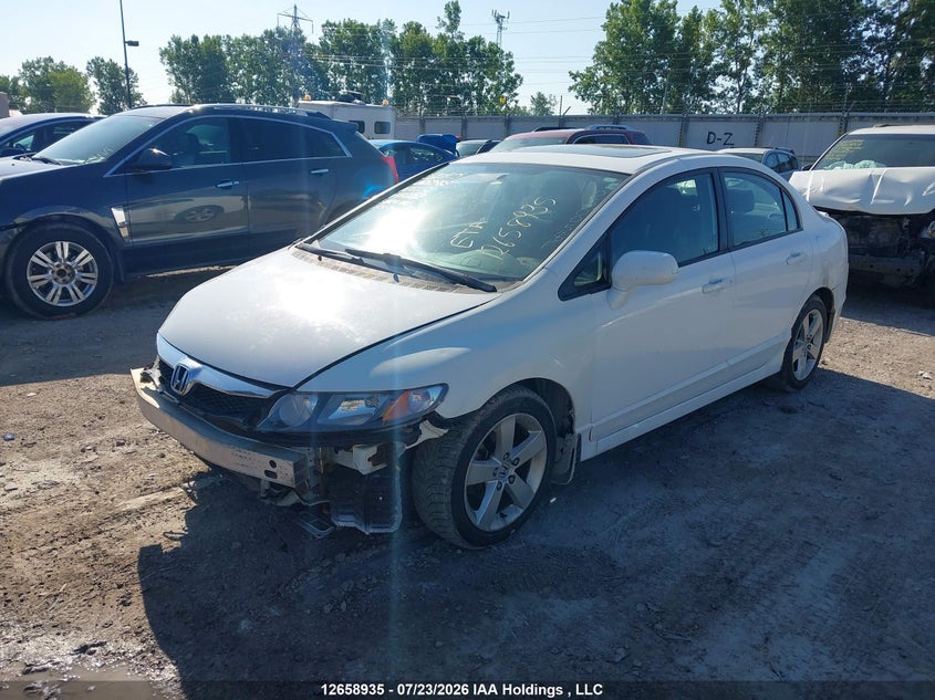 2010 Honda Civic, Right Side, IAAI, VIN 2HGFA1F64AH030058 — photo 2