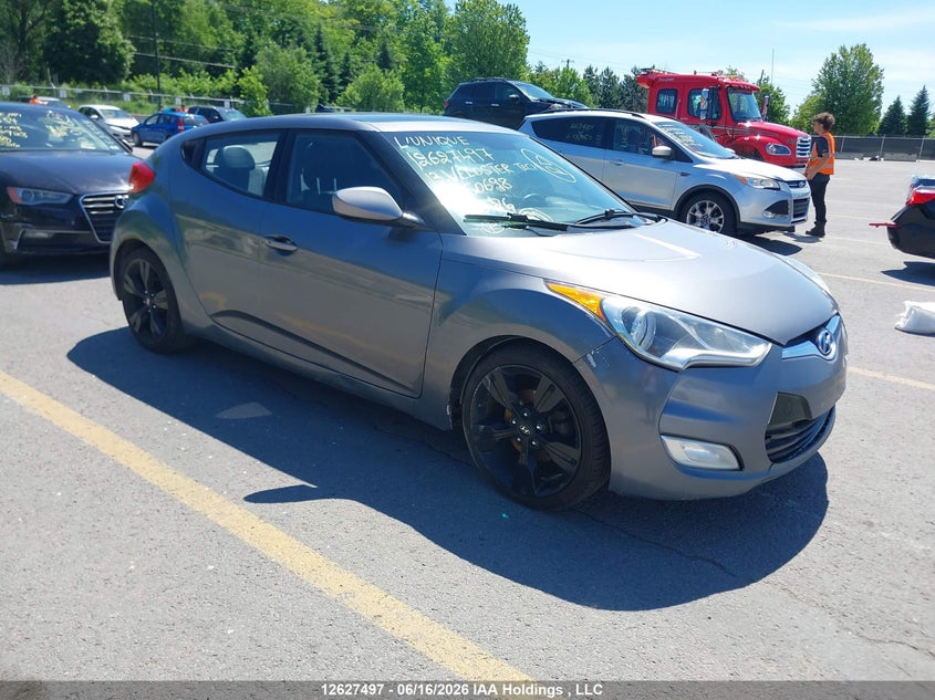2013 HYUNDAI VELOSTER TECH