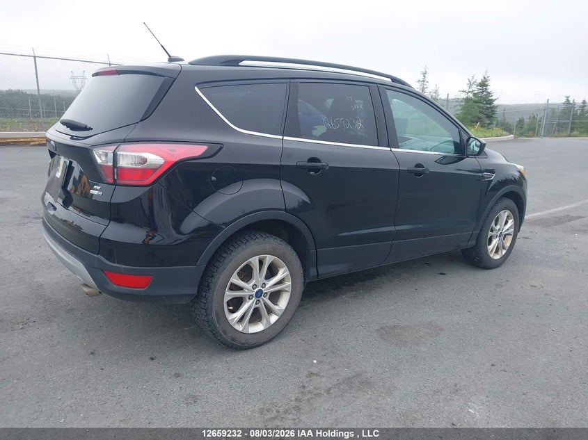 Vin: 1fmcu9gd0huc05171, lot: 3061475, ford escape se 20174