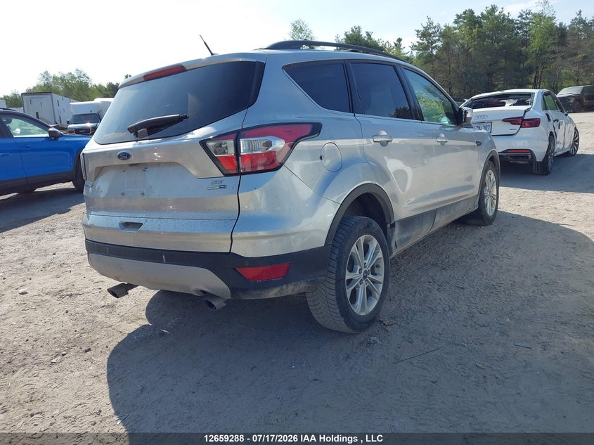 Vin: 1fmcu9gd5hub63161, lot: 3061543, ford escape se 20174