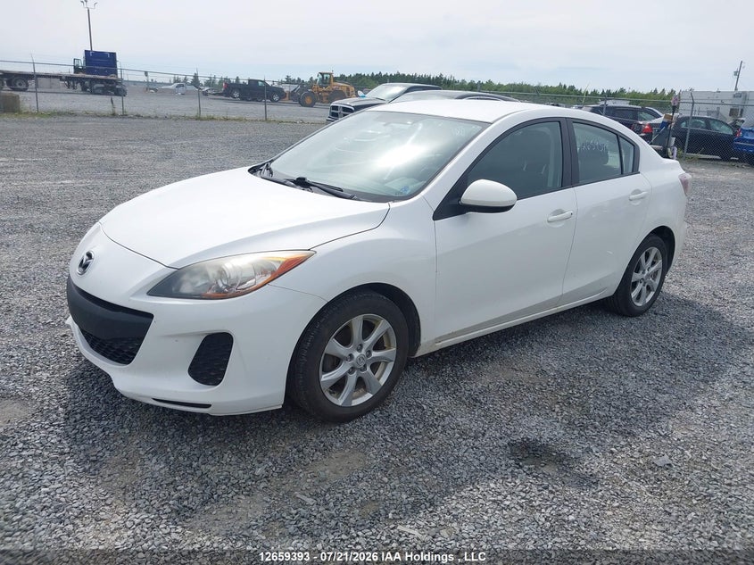 2013 MAZDA 3 HATCHBACK 2.0L I-4 DOHC, VVT, 148HP