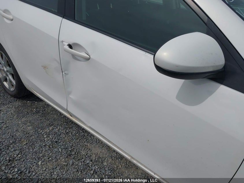 2013 MAZDA 3 HATCHBACK 2.0L I-4 DOHC, VVT, 148HP