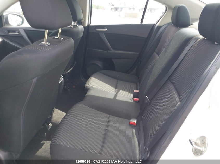 2013 MAZDA 3 HATCHBACK 2.0L I-4 DOHC, VVT, 148HP