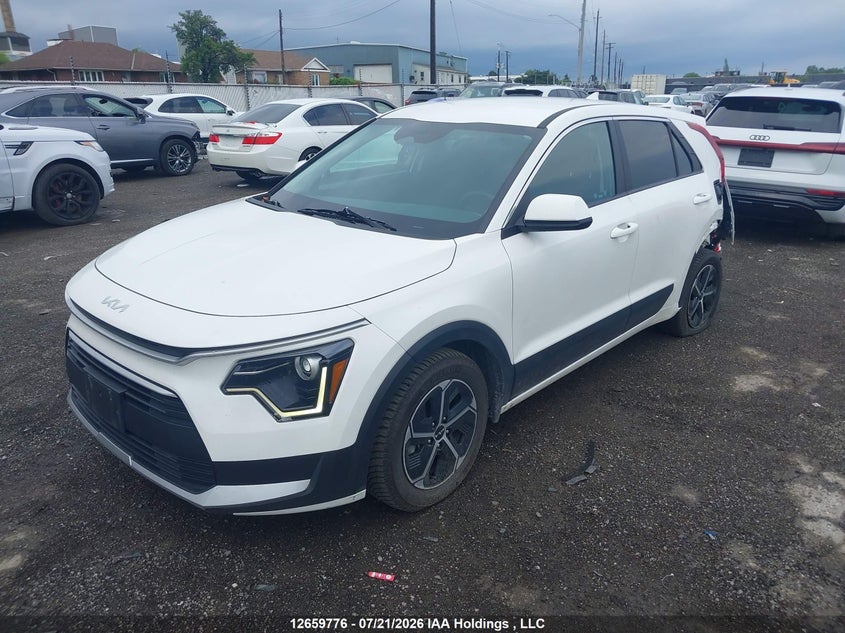 2025 Kia Niro, Left Rear, IAAI, VIN KNDCP3LE1S5288005 — photo 2
