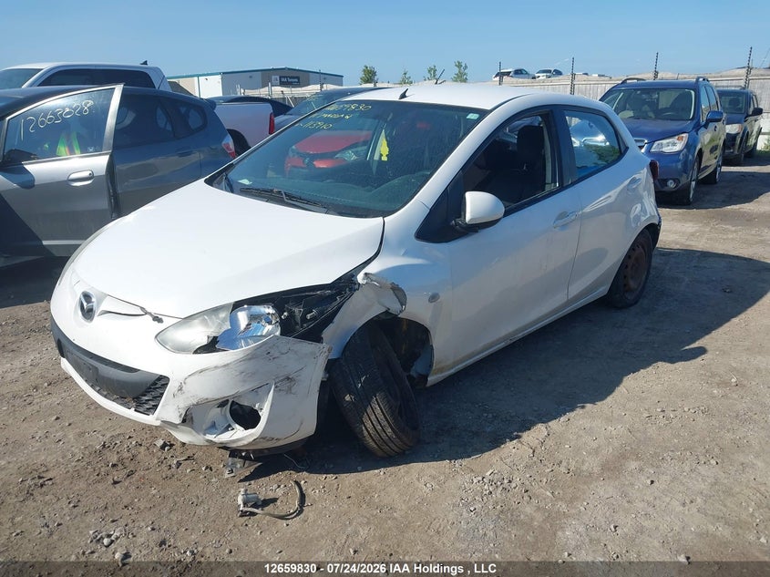 Vin: jm1de1hy2b0113910, lot: 3062112, mazda mazda2 20112