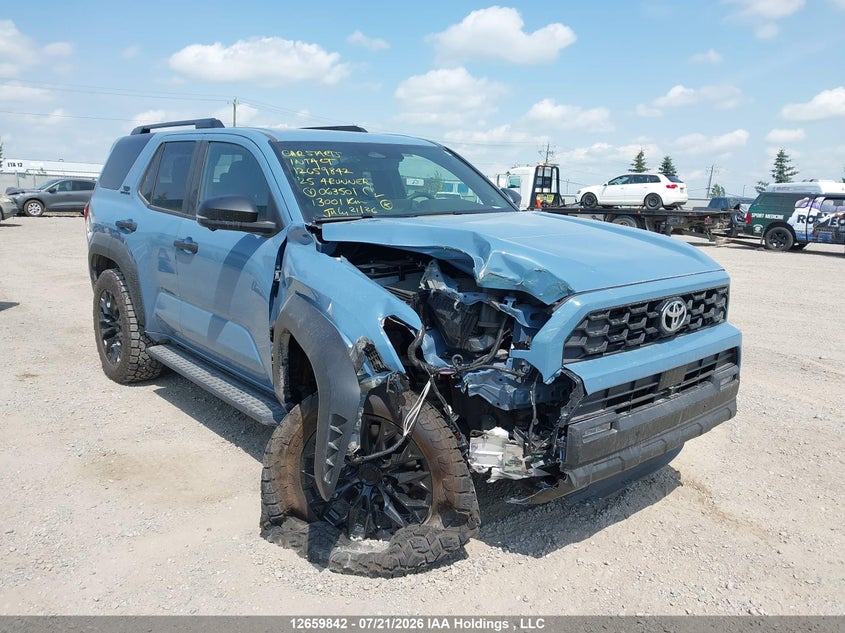 Vin: jteva5br9s5063501, lot: 3062126, toyota 4runner 2025 img_1