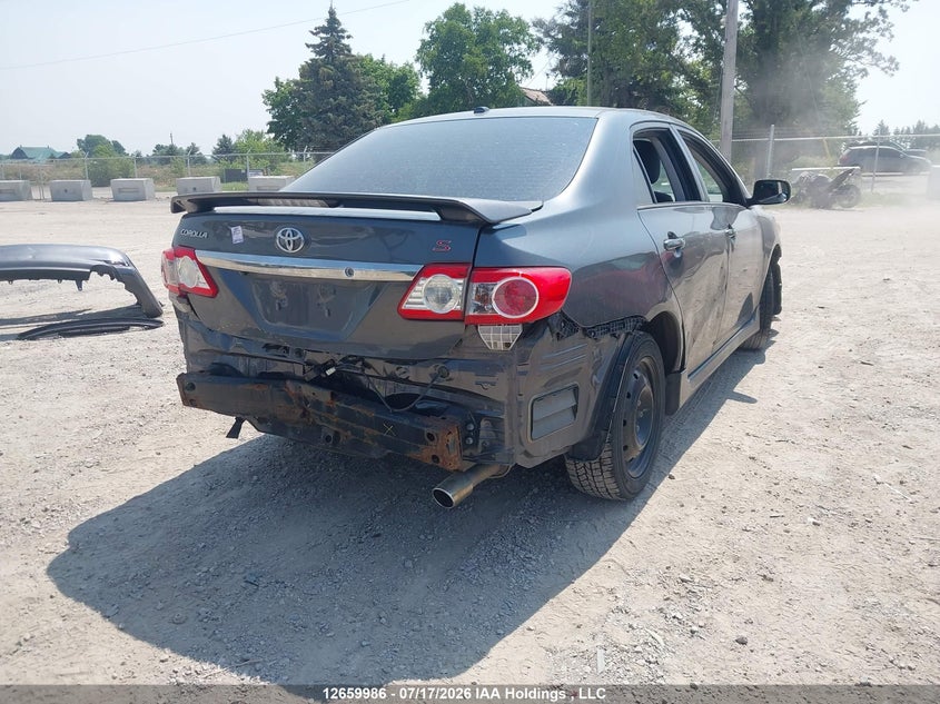 Vin: 2t1bu4ee4dc102812, lot: 3062287, toyota corolla s/le 20134
