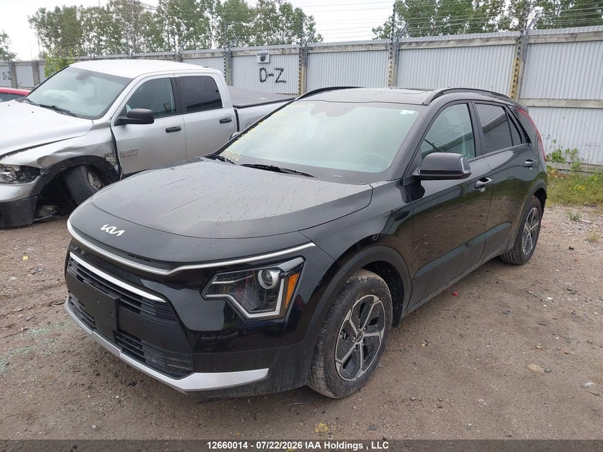 2026 Kia Niro, Front, IAAI, VIN KNDCR3LE4T5318318 — photo 2