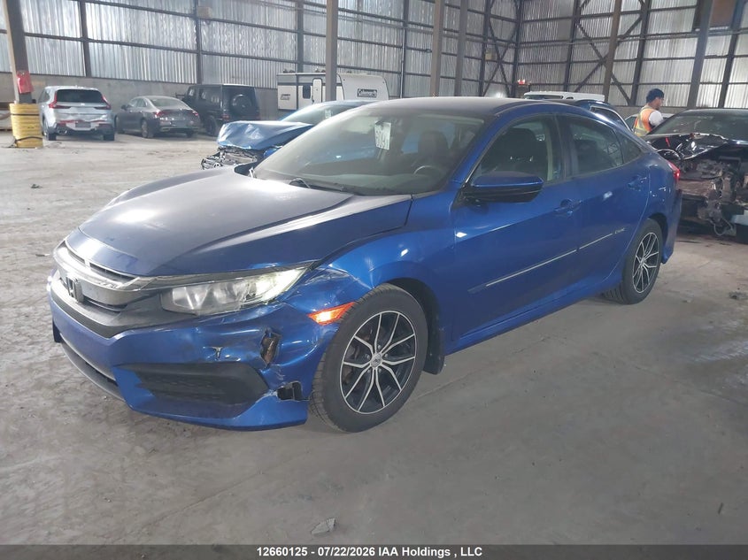 2017 Honda Civic, Front, IAAI, VIN 2HGFC2F59HH031644 — photo 2