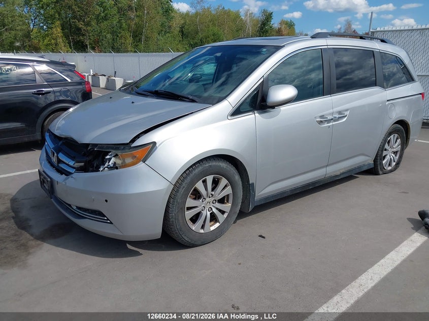 2015 Honda Odyssey, Удар спереди, IAAI, VIN 5FNRL5H65FB502047 — фото 2