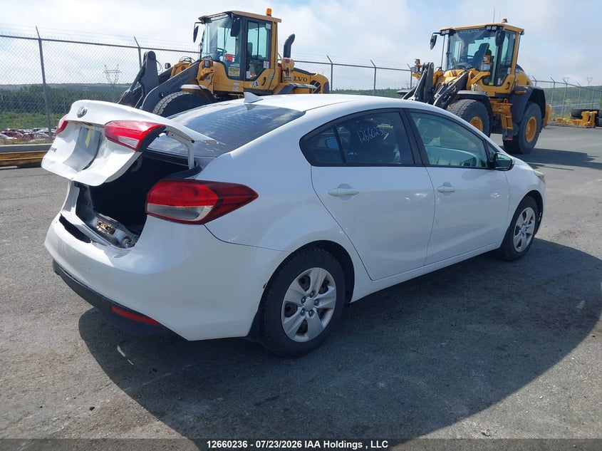 Vin: 3kpfk4a75he006841, lot: 3062539, kia forte lx 20174