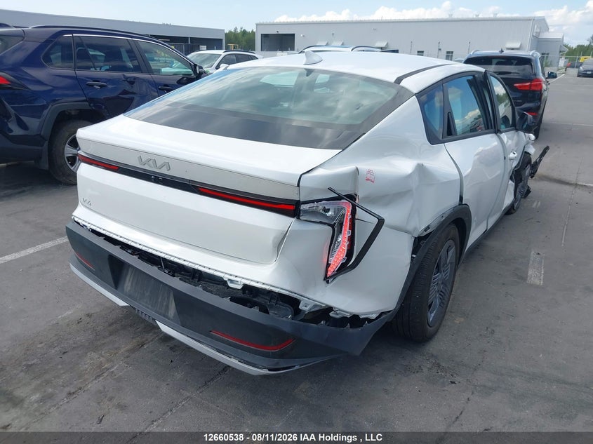 2025 KIA K4 SEDAN 2.0L I-4 DOHC, VVT, 147HP
