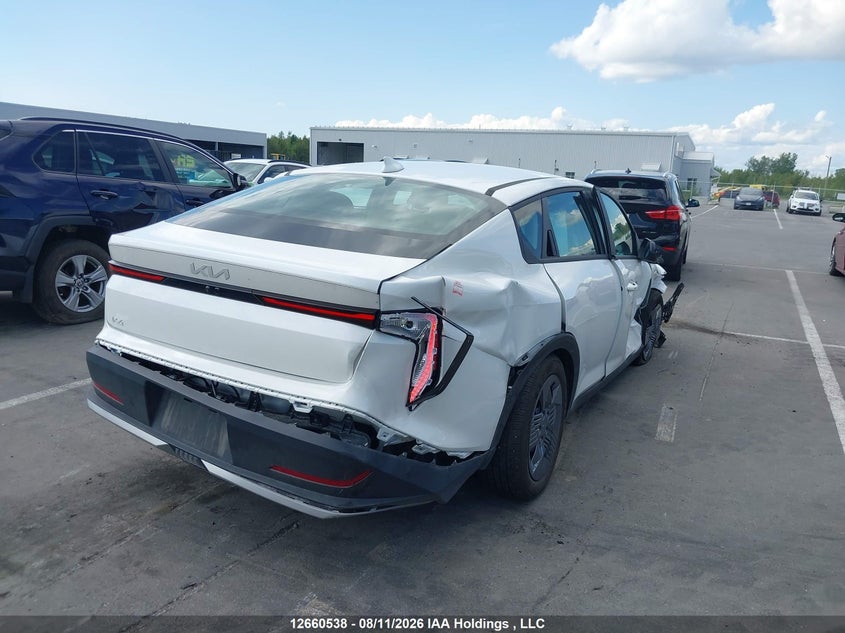 2025 KIA K4 SEDAN 2.0L I-4 DOHC, VVT, 147HP