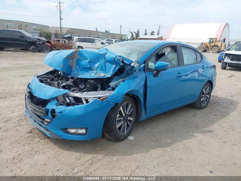 2025 Nissan Versa, Біо/хімія, IAAI, VIN 3N1CN8EV9SL859405 — фото 2