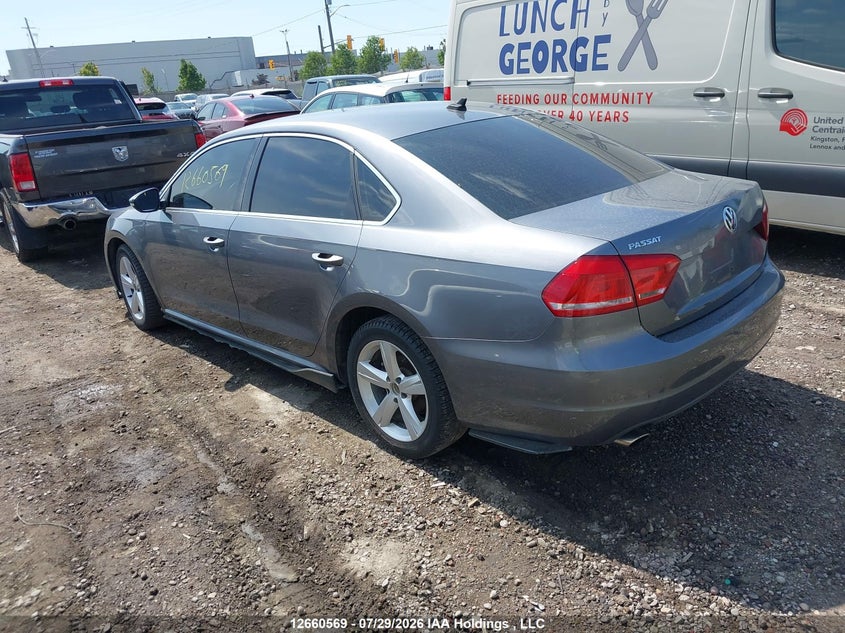 Vin: 1vwbh7a31cc040266, lot: 3062876, volkswagen passat 2.5l comfortline 20123
