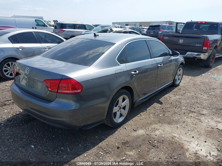 Vin: 1vwbh7a31cc040266, lot: 3062876, volkswagen passat 2.5l comfortline 20124