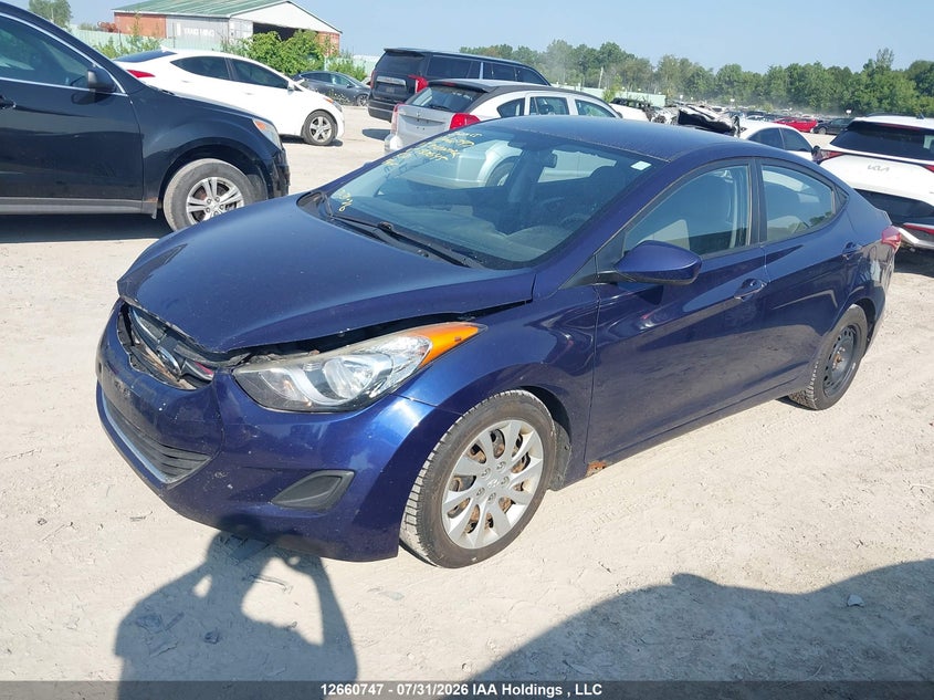 2013 Hyundai Elantra, Front, IAAI, VIN 5NPDH4AE7DH187645 — photo 2