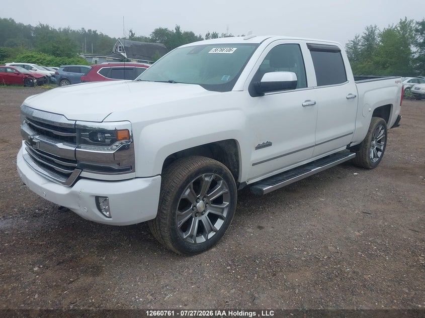 2017 Chevrolet Silverado, Right Side, IAAI, VIN 3GCUKTEJ4HG311453 — photo 2