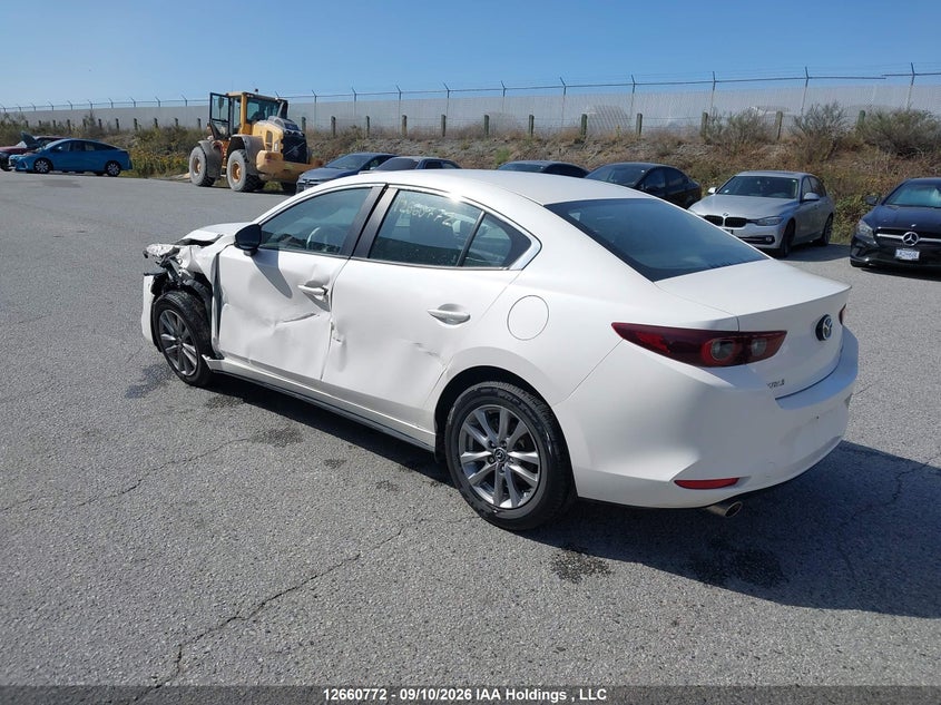 Vin: jm1bpabm7s1777511, lot: 3063082, mazda 3 select sport 20253