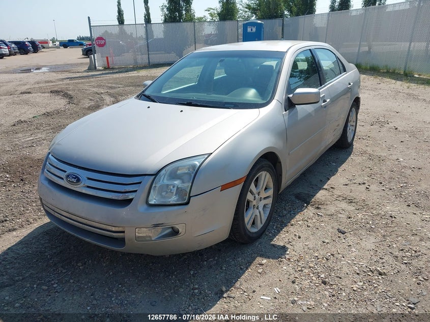 2008 Ford Fusion, Левый бок, IAAI, VIN 3FAHP08178R258013 — фото 2