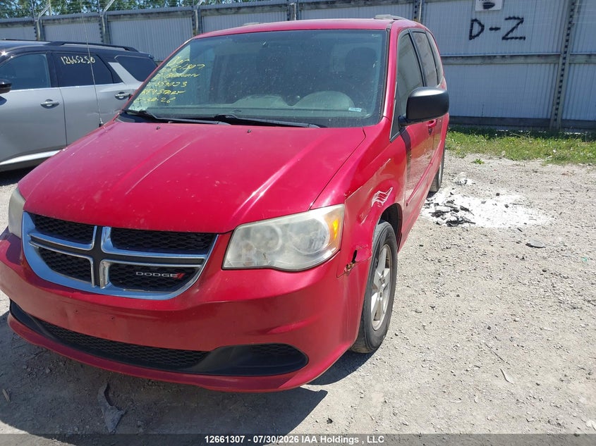 2012 Dodge Caravan, Right Side, IAAI, VIN 2C4RDGBG6CR359023 — photo 2