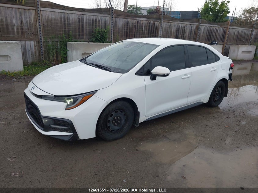 2020 Toyota Corolla, Удар ззаду, IAAI, VIN 5YFB4RBE1LP017636 — фото 2