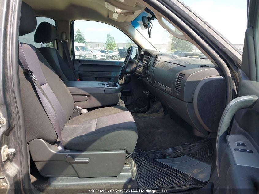 2011 GMC SIERRA PICKUP 5.3L V-8 VVT, 326HP