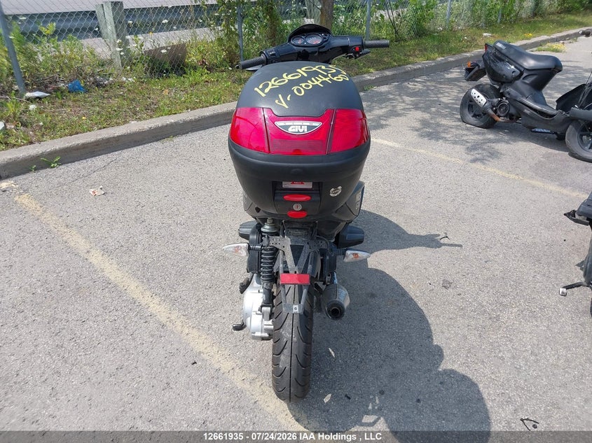 2022 PIAGGIO TYPHOON BIKE 1