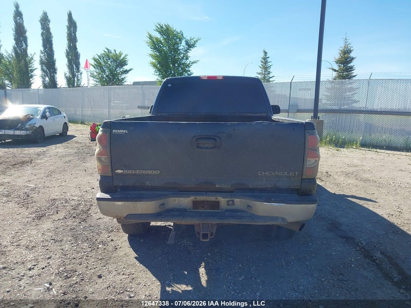 2004 Chevrolet Silverado 2500Hd Ls/Lt VIN: 1GCHK23104F173923 Lot: 12647338X