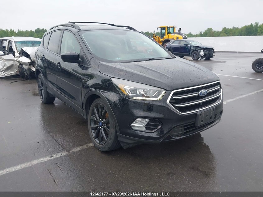 Vin: 1fmcu9gd3jua12986, lot: 3064565, ford escape se 2018 img_1