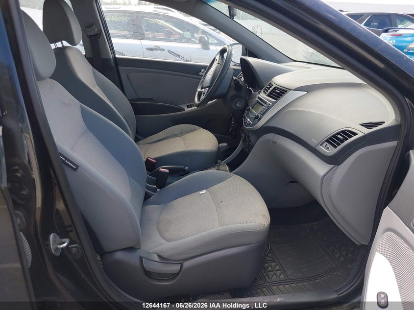 2013 Hyundai Accent Gl VIN: KMHCT4AE0DU287632 Lot: 12644167X