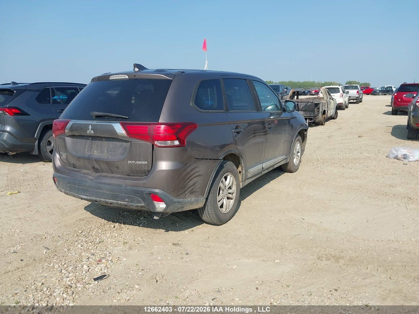 Vin: ja4az2a30jz601821, lot: 3064822, mitsubishi outlander es 20184