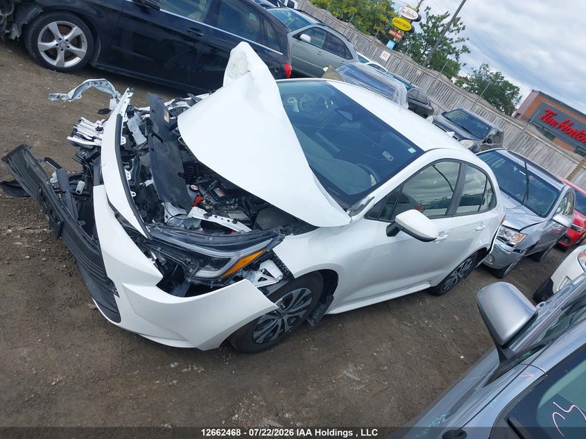 2025 Toyota Corolla, Front, IAAI, VIN JTDBCMFEXS3106158 — photo 2