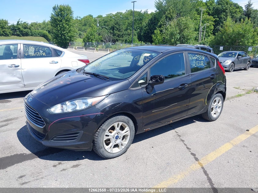 2015 Ford Fiesta, Left Rear, IAAI, VIN 3FADP4EJ9FM212218 — photo 2