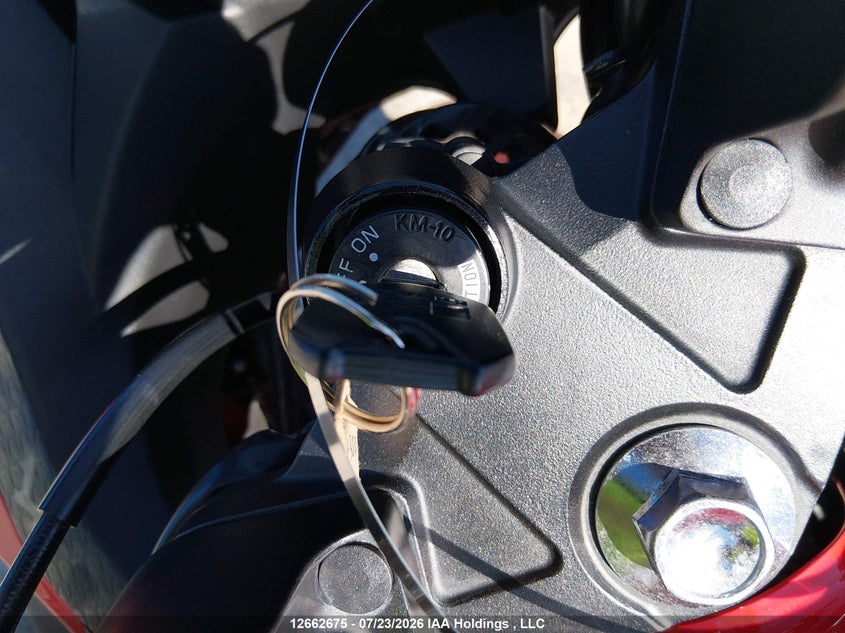 2013 KAWASAKI NINJA SPORT_BIKE 2