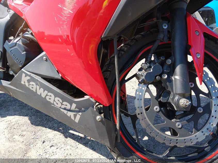 2013 KAWASAKI NINJA SPORT_BIKE 2