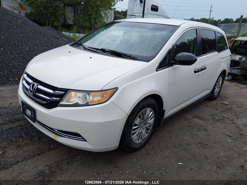 2014 Honda Odyssey, Possible Mechanical, IAAI, VIN 5FNRL5H26EB506023 — photo 2