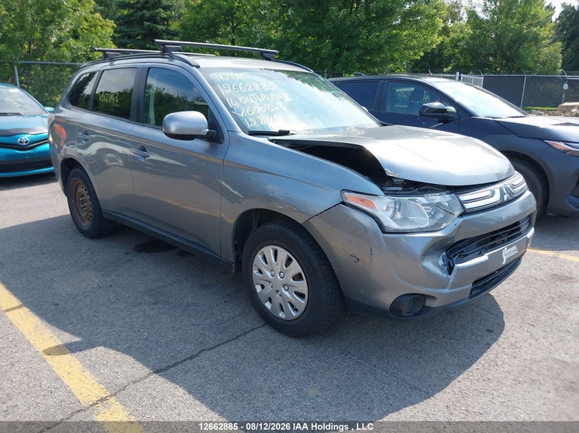 2014 Mitsubishi Outlander, Front, IAAI, VIN JA4AD2A3XEZ600843