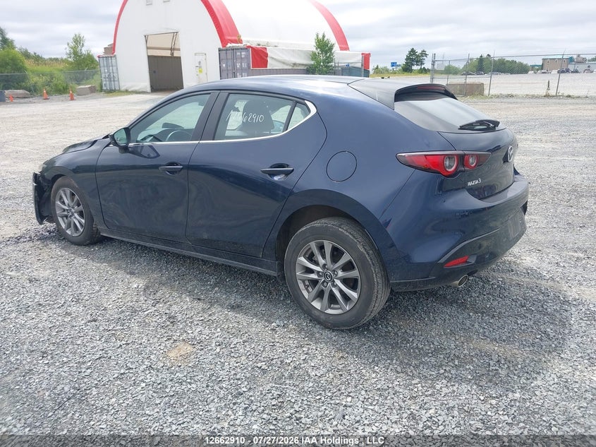 Vin: jm1bpakm4r1705482, lot: 3065360, mazda mazda3 sport gx 20243
