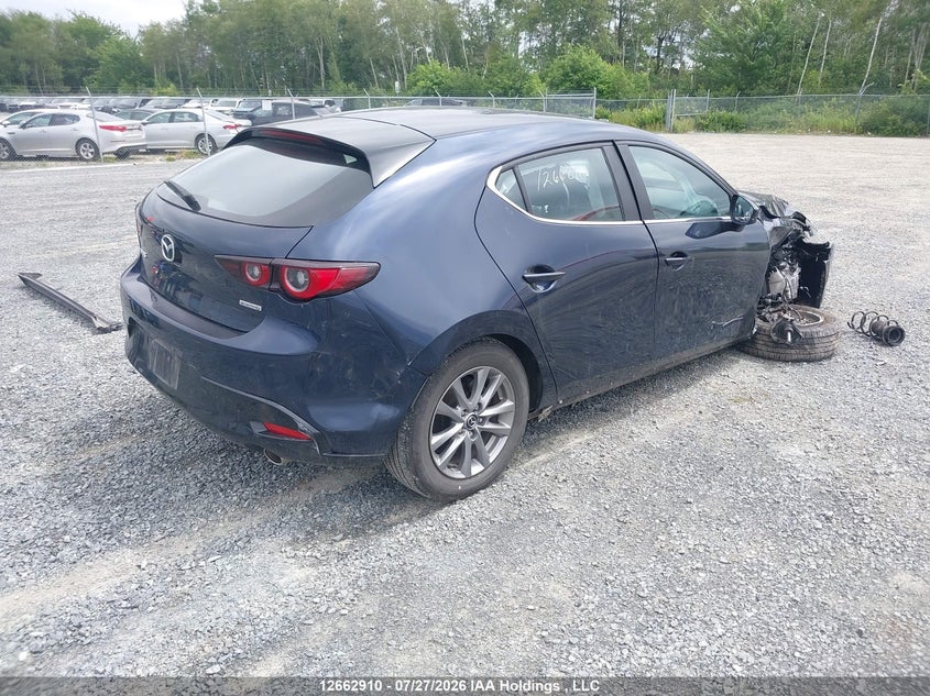 Vin: jm1bpakm4r1705482, lot: 3065360, mazda mazda3 sport gx 20244