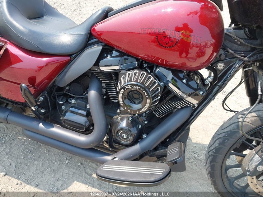 2018 HARLEY-DAVIDSON STREET GLIDE SPORT_BIKE 2