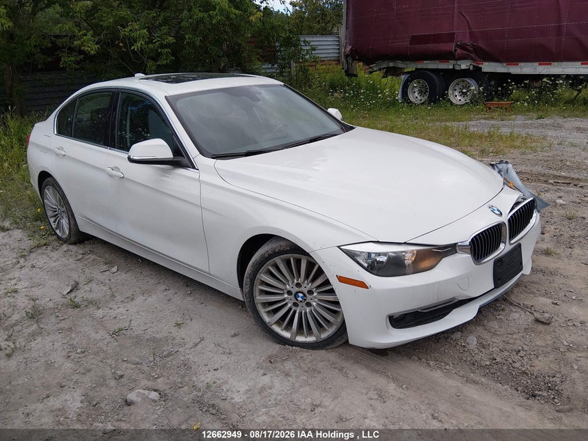 2015 BMW 320I xDrive, Лівий перед, IAAI, VIN WBA3C3C59FP663836