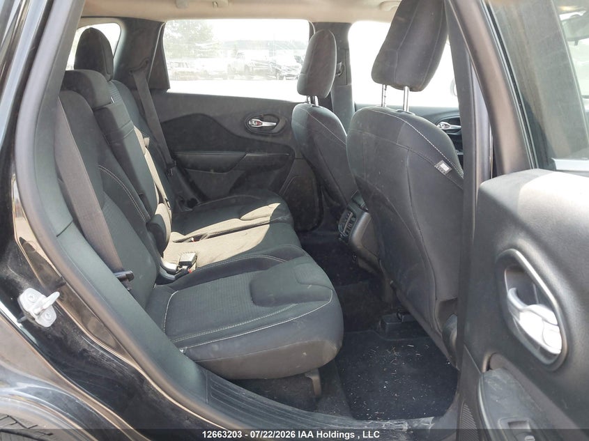 2015 JEEP CHEROKEE SPORT UTILITY VEHICLE 2.4L I-4 VVT, 184HP