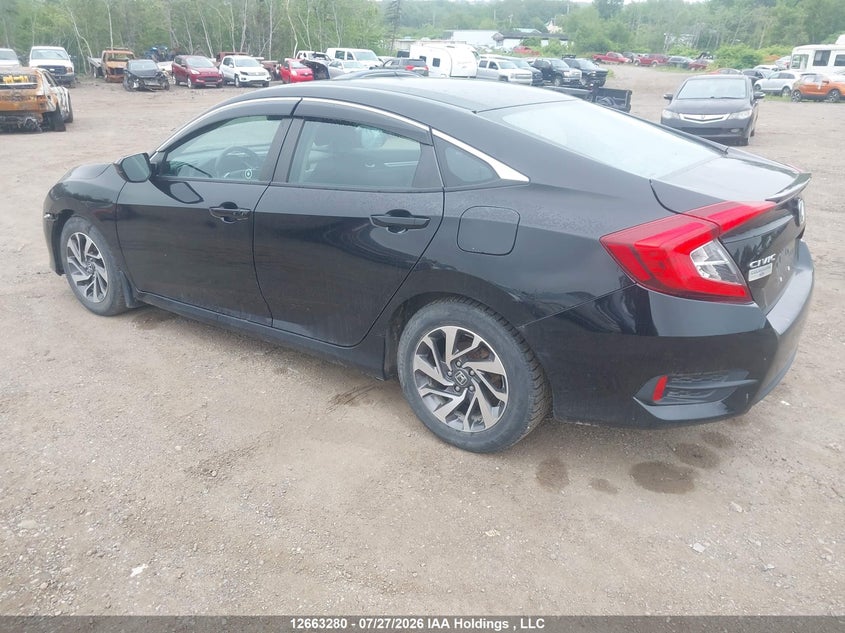 Vin: 2hgfc2f67jh017255, lot: 3065732, honda civic se 20183