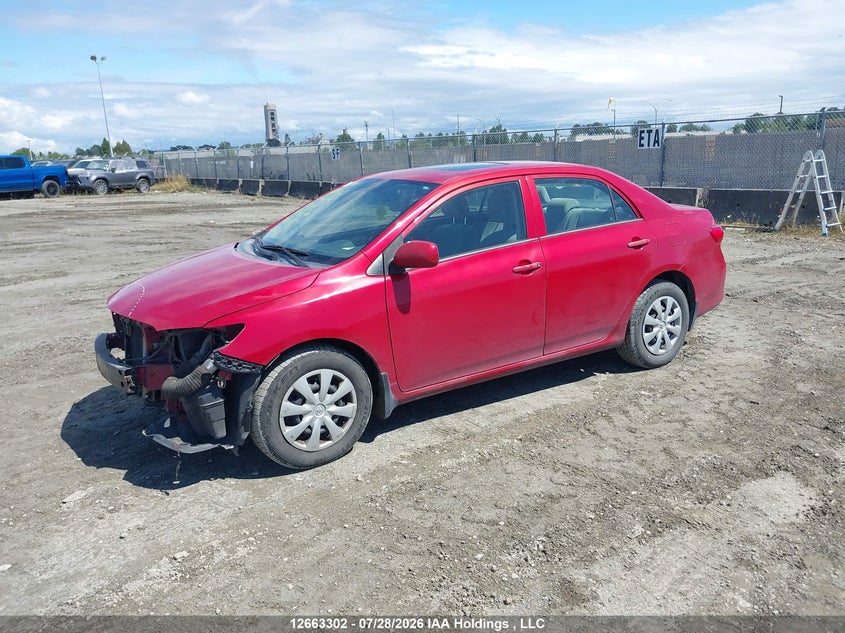 2013 Toyota Corolla, Удар спереди, IAAI, VIN 2T1BU4EE6DC934300 — фото 2