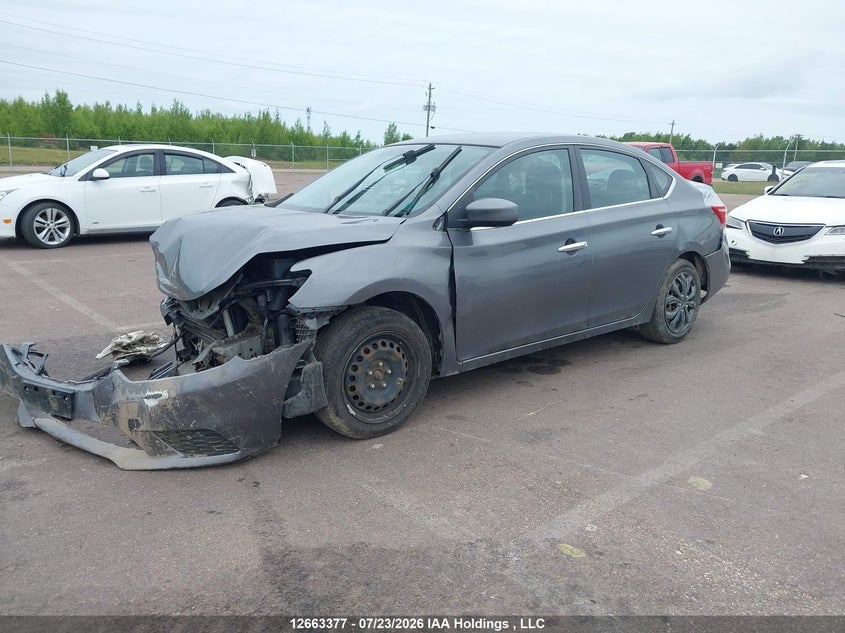 2016 Nissan Sentra, Front, IAAI, VIN 3N1AB7AP6GL645870 — photo 2