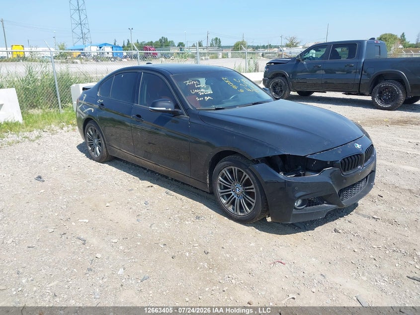 2017 BMW 320 Xi, Удар сзади, IAAI, VIN WBA8A3C58HK691283