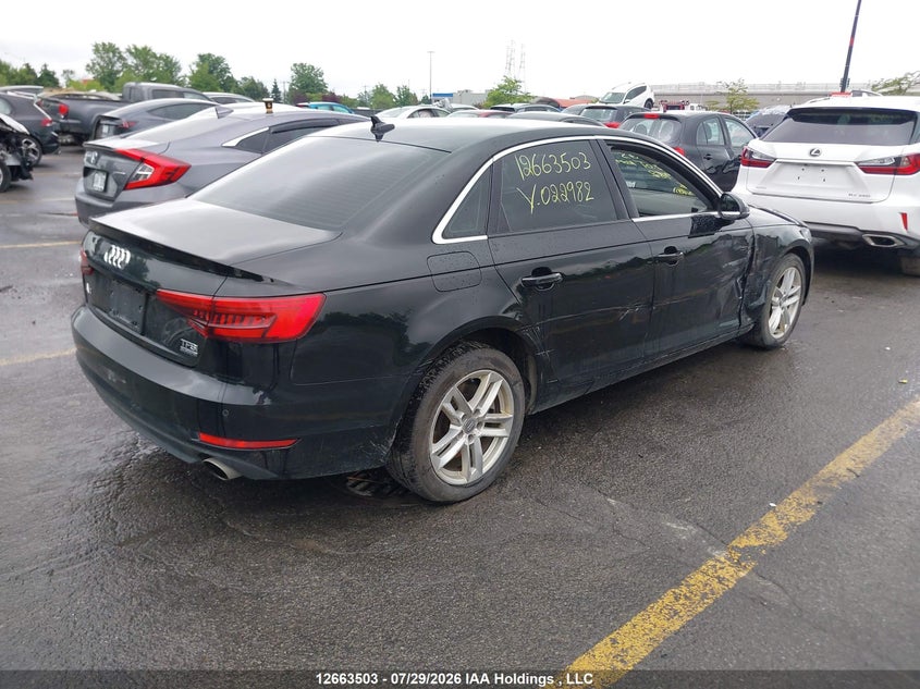 Vin: wauanaf45hn022982, lot: 3065999, audi a4 2.0t komfort 20174
