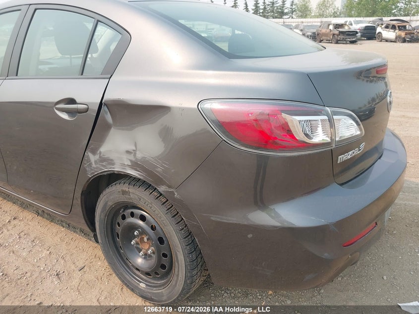 2013 MAZDA 3 SEDAN 2.0L I-4 DI, DOHC, VVT, 155HP