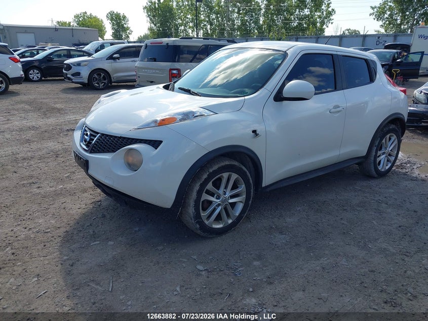 Vin: jn8af5mr6dt200981, lot: 3066386, nissan juke s/sv/sl 20132